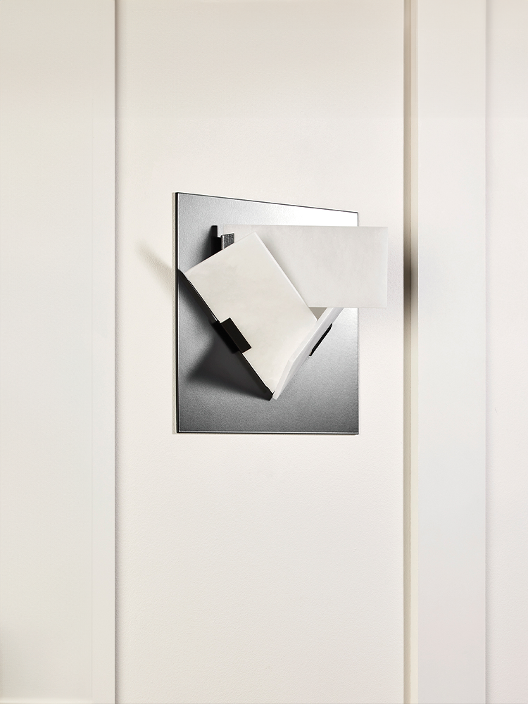Fly Wall Lamp-B