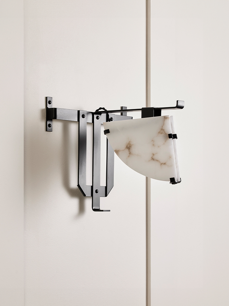 Potence Wall Lamp