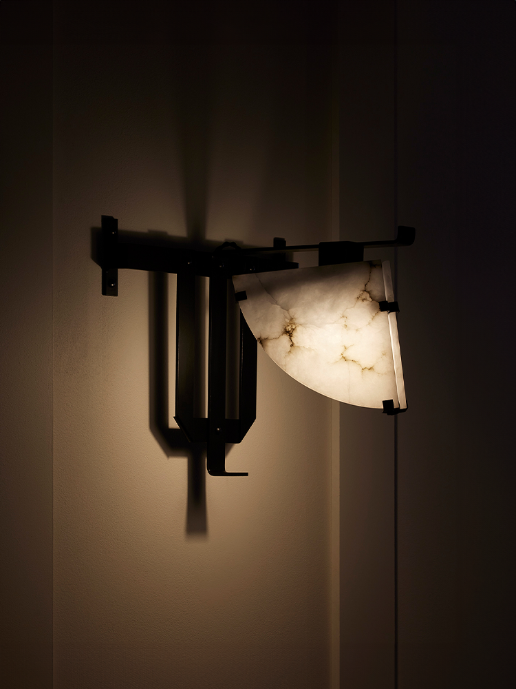 Potence Wall Lamp