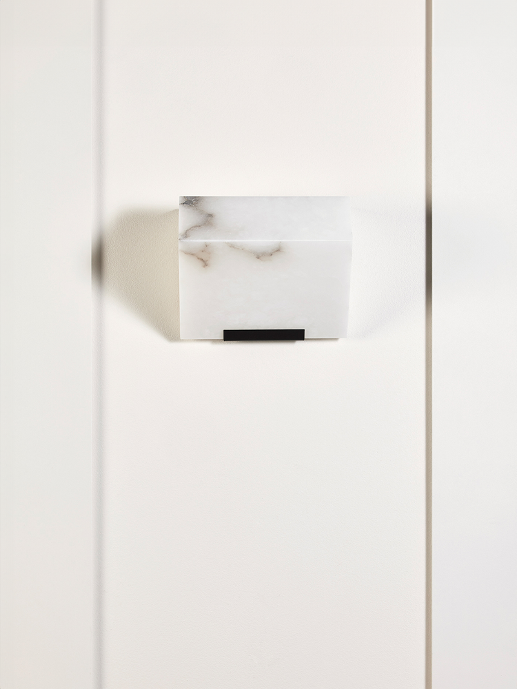 SIMPLE -SLOPING BLOCK- Wall Lamp-230