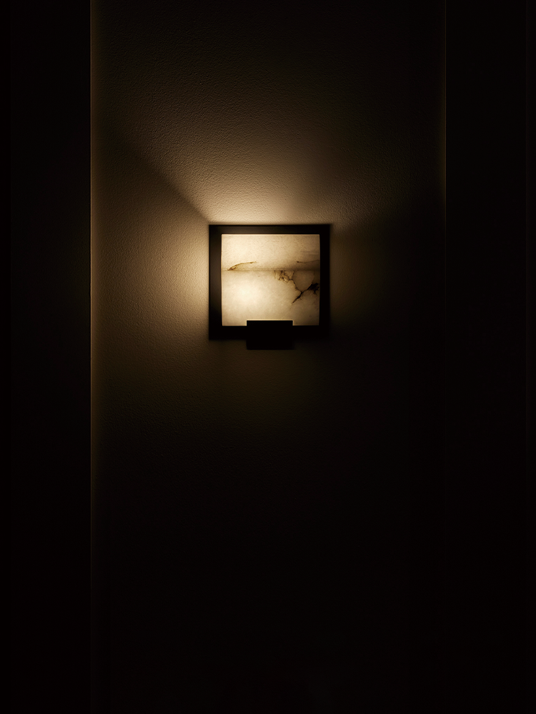 SIMPLE -SLOPING BLOCK- Wall Lamp on Metal Frame-145