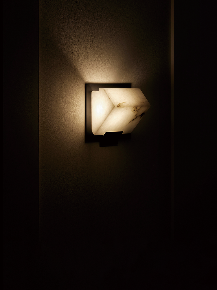 SIMPLE -SLOPING BLOCK- Wall Lamp on Metal Frame-145