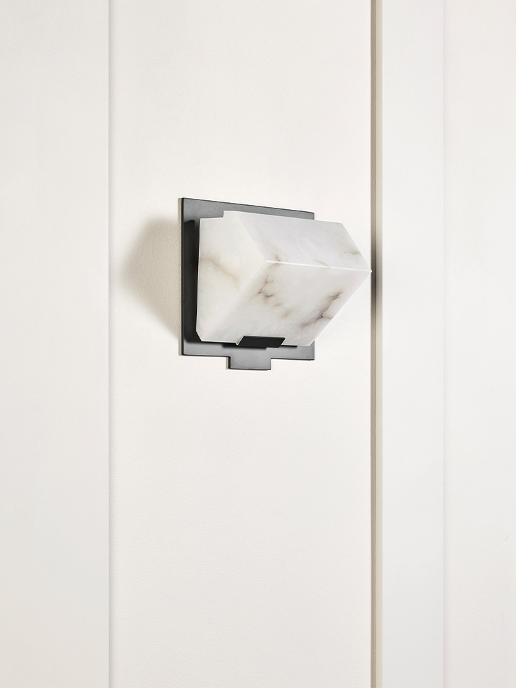SIMPLE -SLOPING BLOCK- Wall Lamp on Metal Frame-185