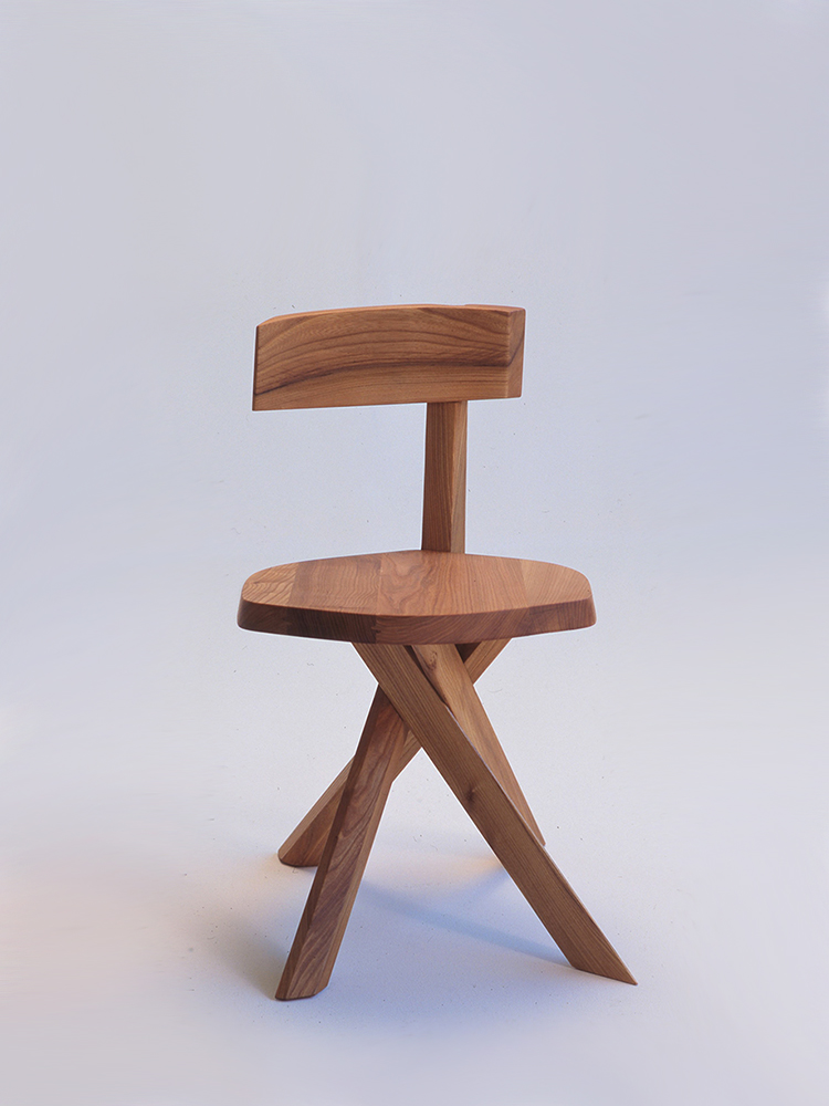Chair with 7-shaped  Back S34