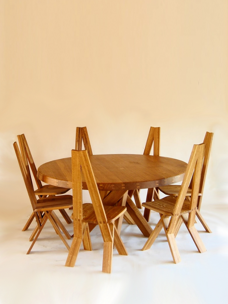 Round Dining Table T21-D