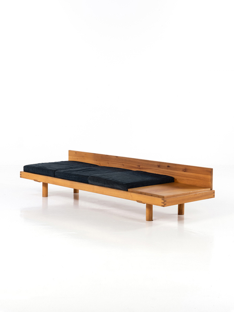 Wooden Bench and Cushion 3seats bench max  L09H,I