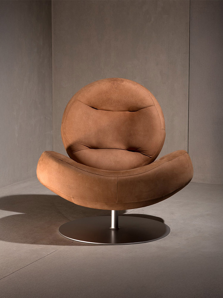 Kudasay Lounge Chair