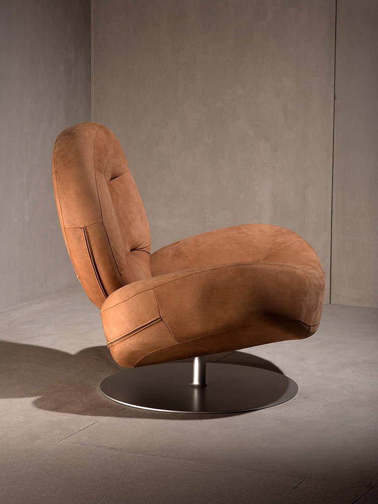 Kudasay Lounge Chair