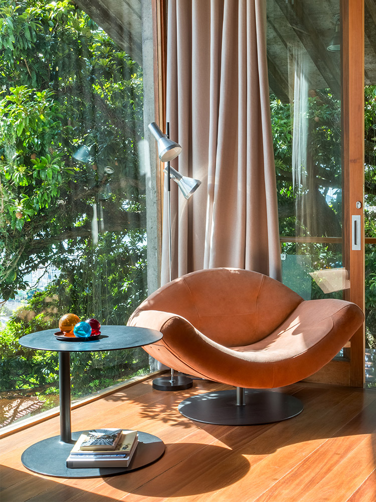 Ciranda Side Table C