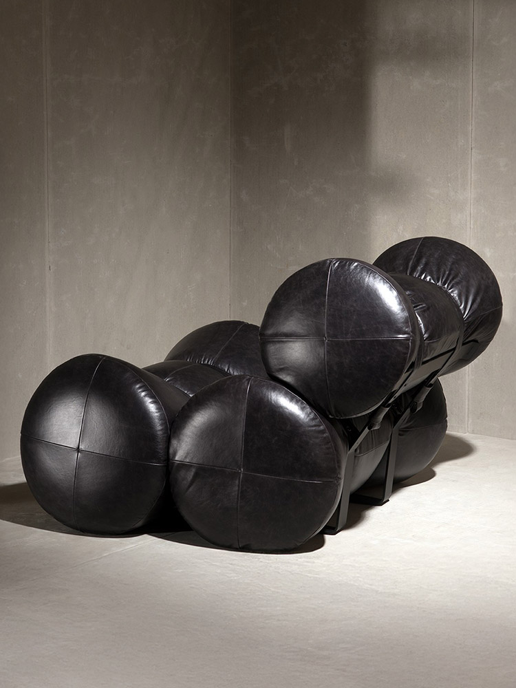 Fardos Lounge Chair