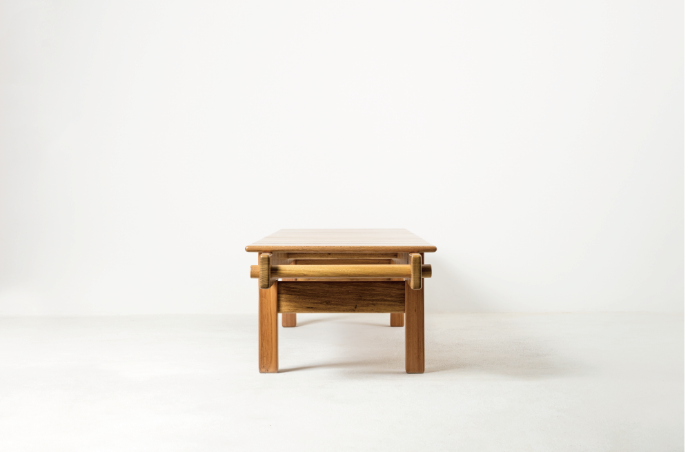 Leif Bench 2600