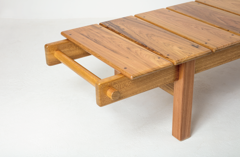 Leif Bench 2600