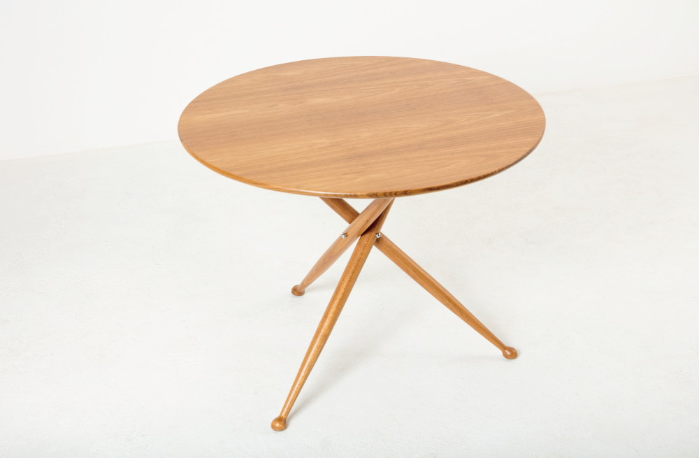 Janete Side Table 600