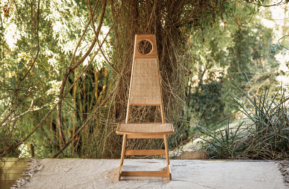 Menna Chair