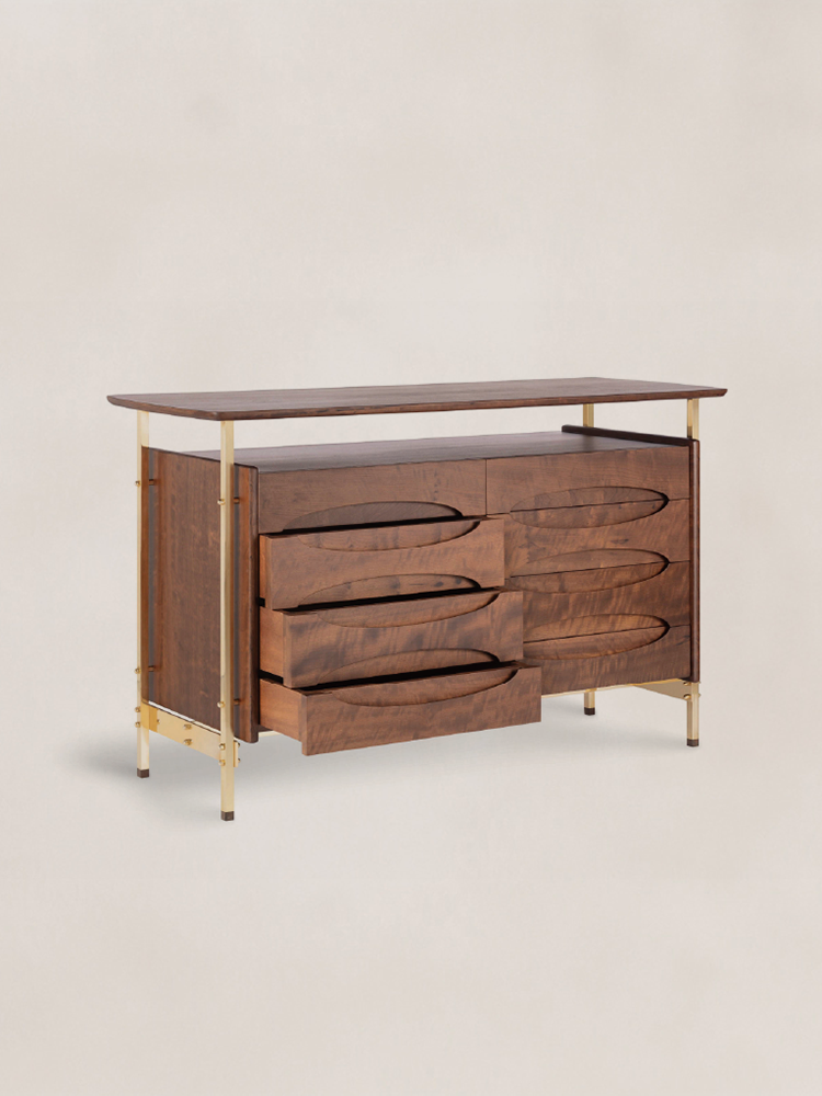 Mitzi Chest